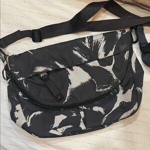 Lululemon Black and White Crossbody Bag